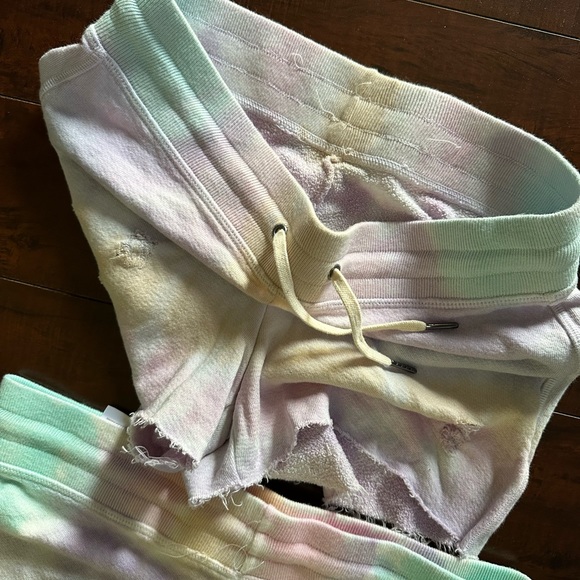 Brand new Distress n: philanthropy shorts - Picture 6 of 6